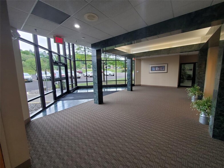 More Photos Of 520 Columbia Dr, Johnson City Medical For Lease