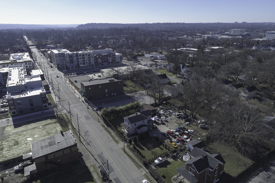 More Photos Of 5111 Whetsel Ave, Cincinnati Freestanding For Sale