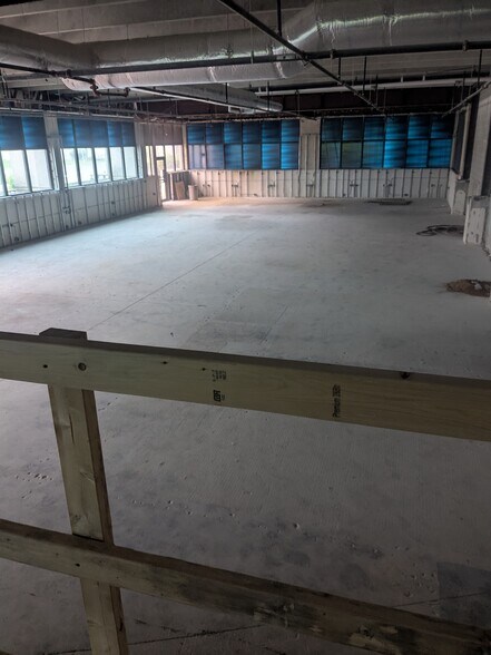 More Photos Of 2520 Bypass Rd, Elkhart Office For Lease