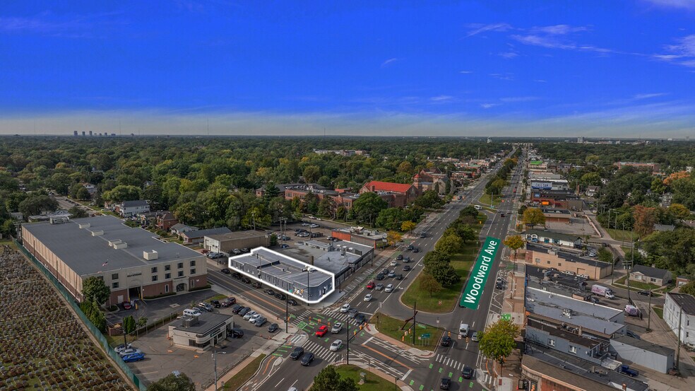 More Photos Of 22007 Woodward Ave, Ferndale Loft Creative Space For Sale