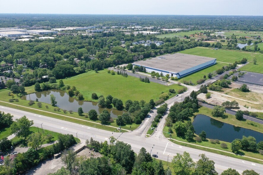 More Photos Of 100 S Milwaukee Ave, Vernon Hills Unknown For Lease