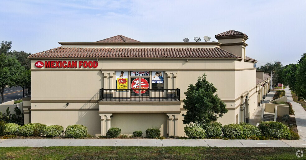 More Photos Of 2363 California Ave, Corona Storefront Retail Office For Lease