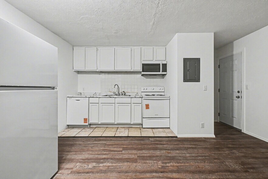 More Photos Of 4501 Lafayette Ave, Omaha Apartments For Sale