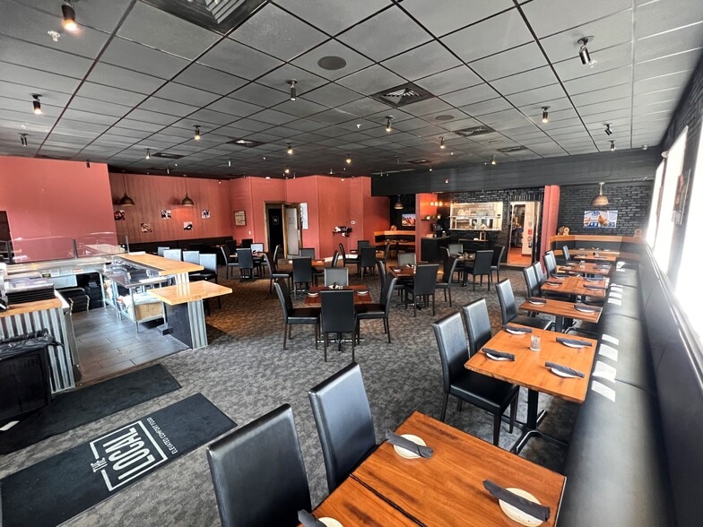 More Photos Of 8161 Honeygo Blvd, Nottingham Restaurant For Sale
