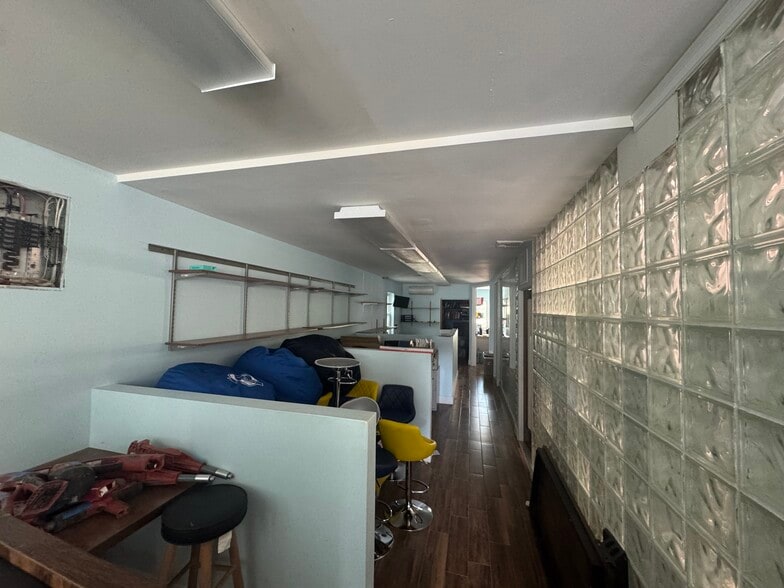 More Photos Of 37-23 27th St, Long Island City Light Distribution For Sale
