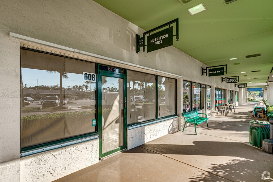 More Photos Of 75 E Indiantown Rd, Jupiter General Retail For Lease