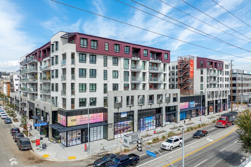 More Photos Of 6933 Santa Monica Blvd, Los Angeles Apartments For Lease