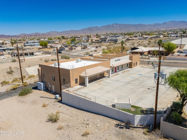 More Photos Of 1515 N Lake Havasu Ave, Lake Havasu City General Retail For Sale