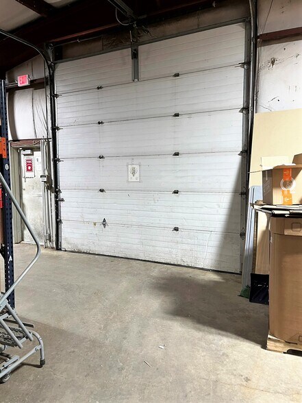 More Photos Of 6071 Jackson Rd, Ann Arbor Distribution For Sale