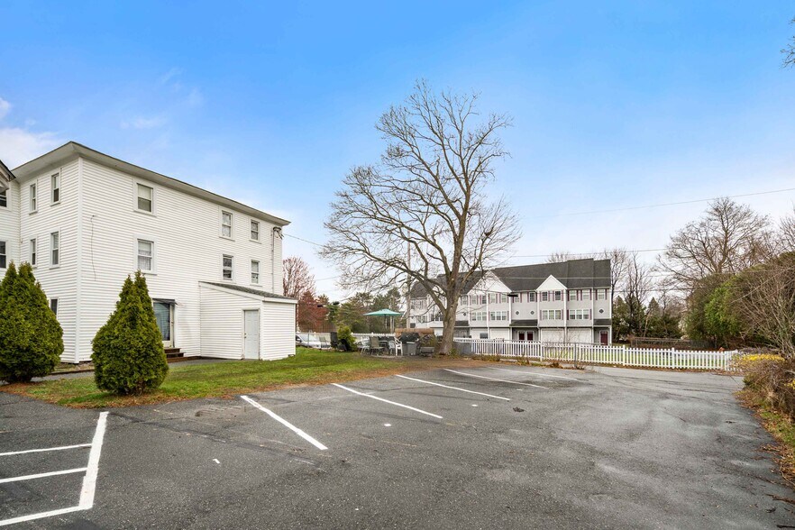 More Photos Of 56 Henry Ave, Dracut Apartments For Sale