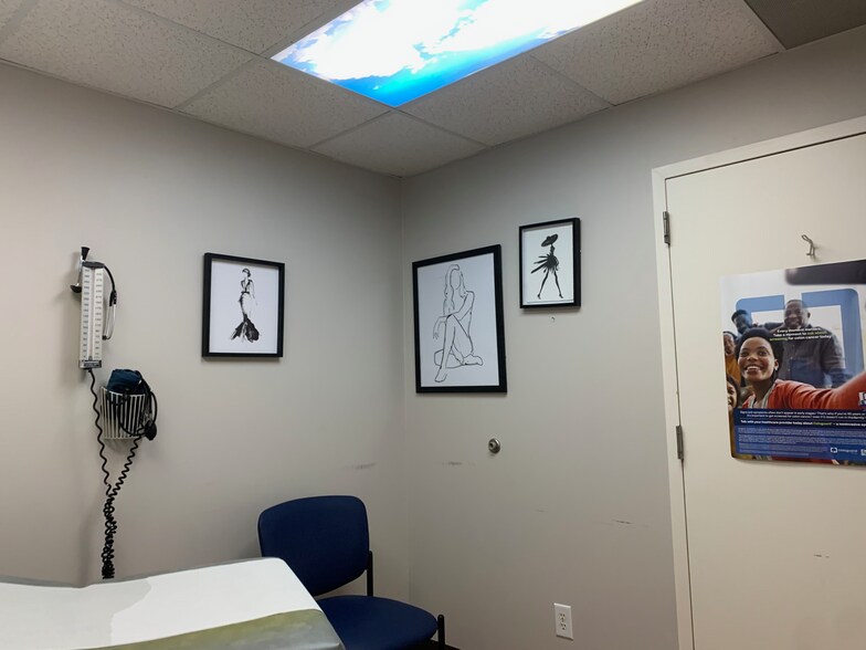 More Photos Of 930 Martin Luther King Jr Blvd, Chapel Hill Office For Lease