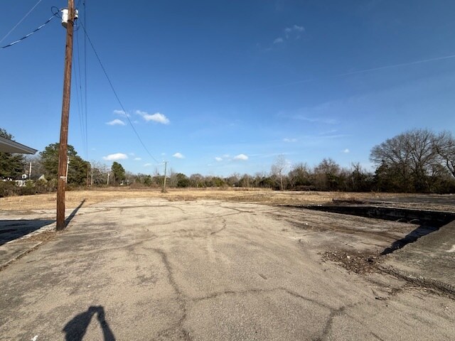More Photos Of 301 S Parsonage St, Bennettsville Land For Sale