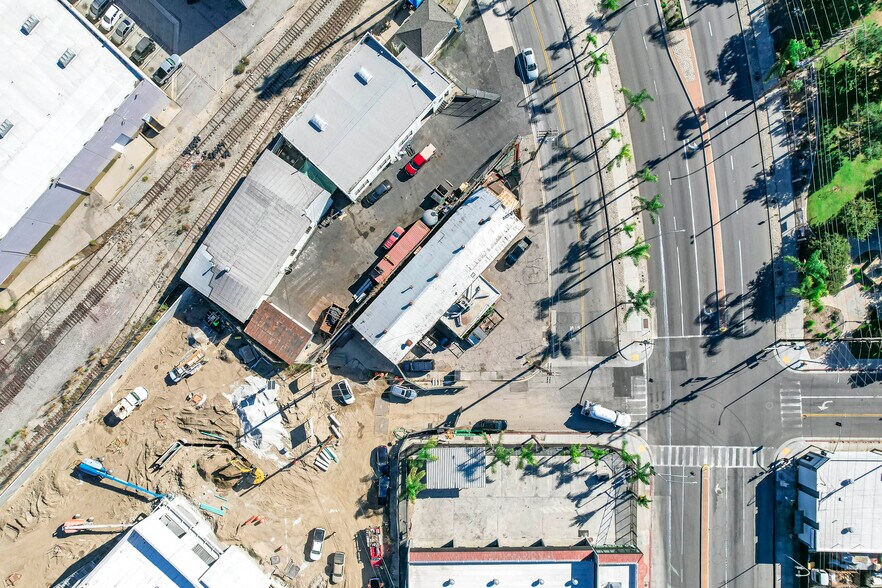 More Photos Of 5005 E Slauson Ave, Vernon Warehouse For Sale