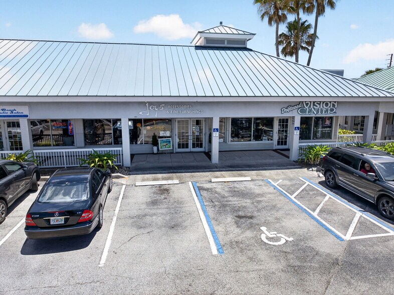 More Photos Of 3830 S Highway A1a, Melbourne Beach General Retail For Sale