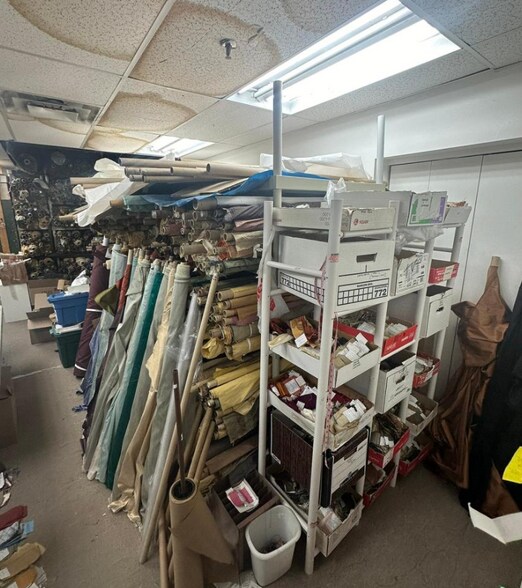 More Photos Of 400 Esna Park Dr, Markham Warehouse For Sale