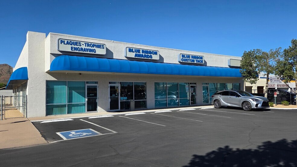 More Photos Of 15026 N Cave Creek Rd, Phoenix Freestanding For Sale