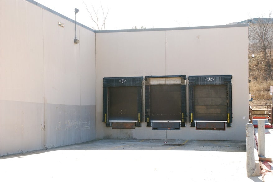 More Photos Of 2600 S Cherry Ln, Fort Worth Freestanding For Sale