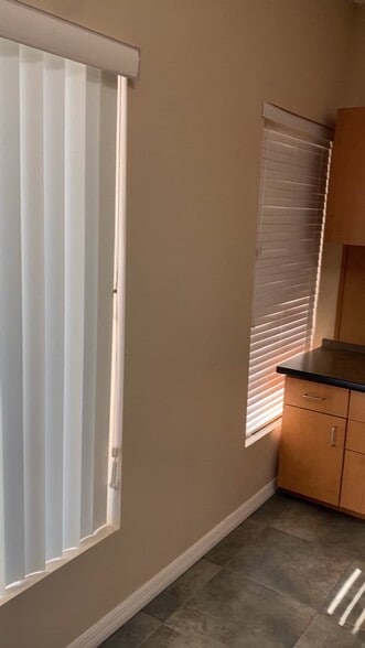 Primary Photo Of 1425 Hand Ave, Ormond Beach Medical For Lease