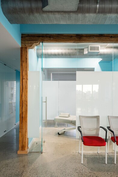 More Photos Of 1995 Broadway, New York Office For Lease