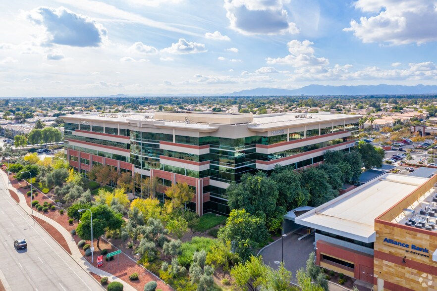 More Photos Of 3075 W Ray Rd, Chandler Office For Lease