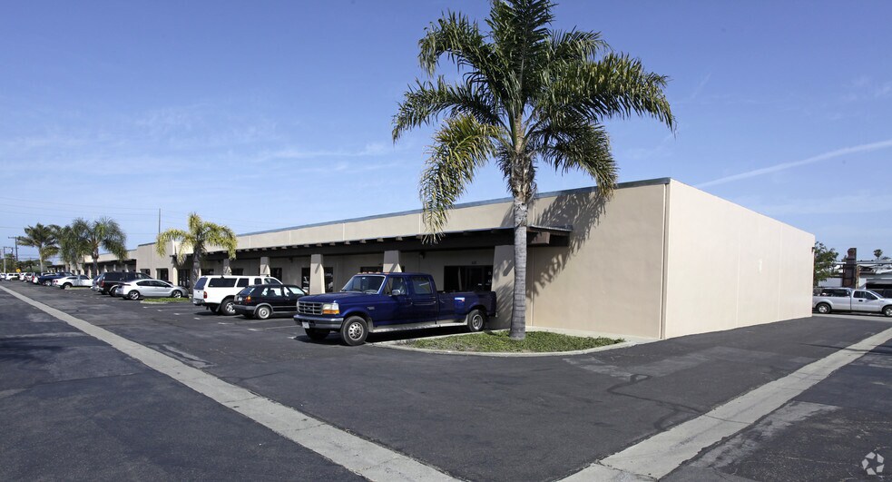 More Photos Of 1760 Monrovia Ave, Costa Mesa Manufacturing For Lease