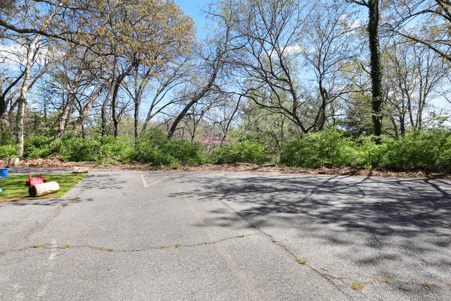 More Photos Of 117 Elm Ave, Takoma Park Schools For Sale