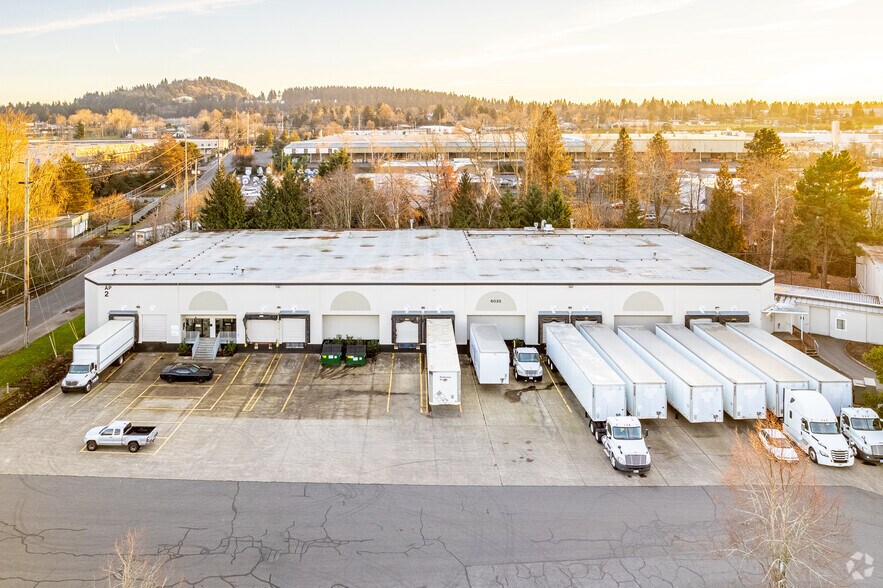 More Photos Of 6035 NE 92nd Dr, Portland Warehouse For Lease