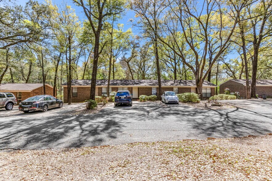 More Photos Of 8640 Jernigan Rd, Pensacola Apartments For Sale