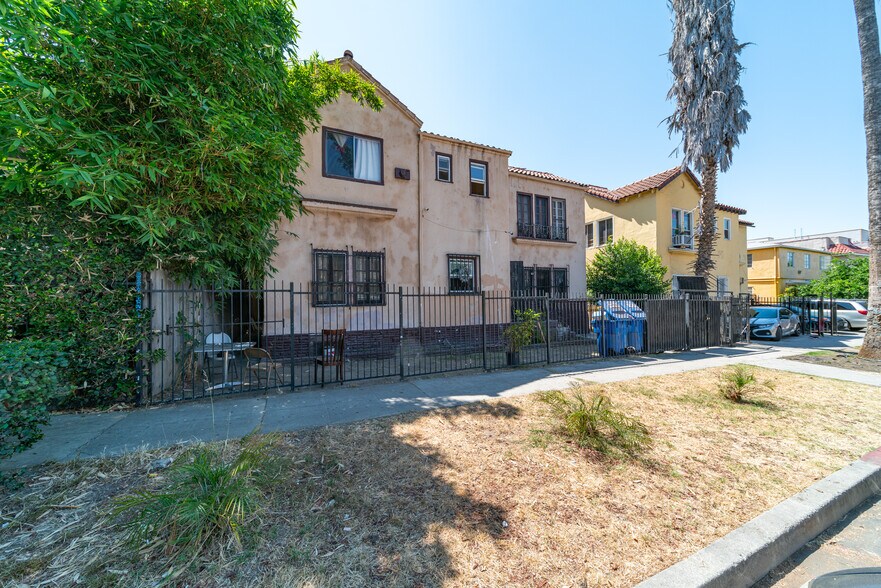 More Photos Of 149 S Westmoreland Ave, Los Angeles Apartments For Sale