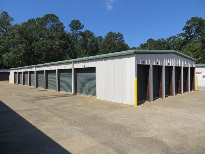 More Photos Of 123 Business Cir, Thomasville Self Storage For Sale