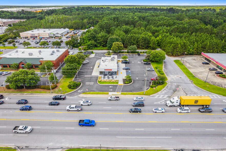 More Photos Of 421 S Columbia Ave, Rincon Restaurant For Sale