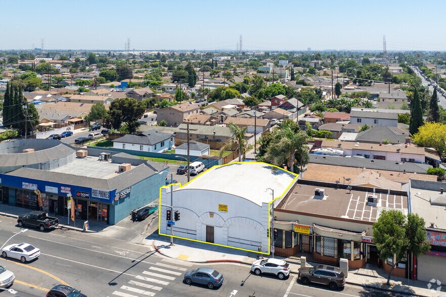 Primary Photo Of 1808 Firestone Blvd, Los Angeles Light Distribution For Sale