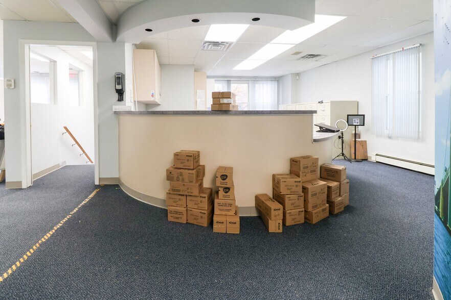 More Photos Of 535 Monmouth St, Gloucester City Medical For Lease