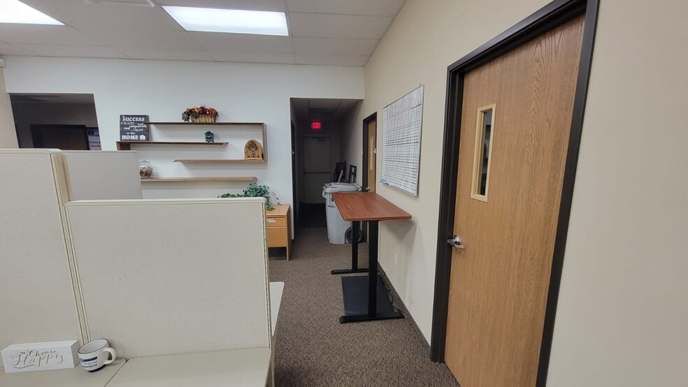 More Photos Of 9027-9041 Textile Rd, Ypsilanti Freestanding For Lease