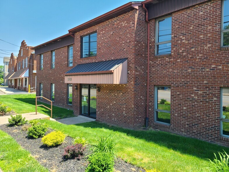 More Photos Of 349 York Rd, Willow Grove Medical For Lease