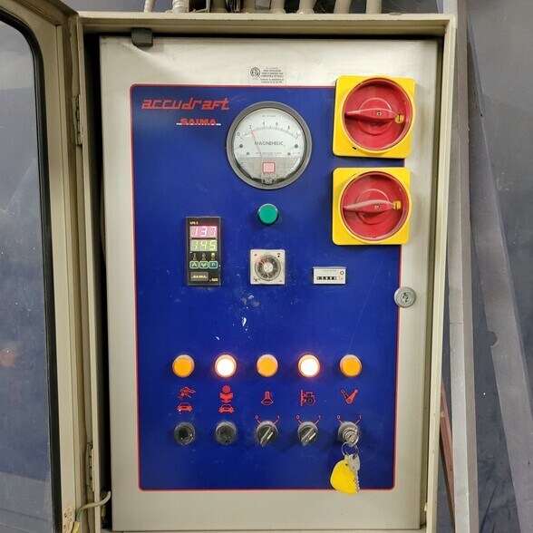 More Photos Of 61 Sullivan St, Wurtsboro Showroom For Sale