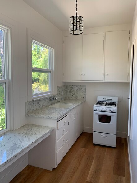 More Photos Of 727-729 Waverley St, Palo Alto Apartments For Sale