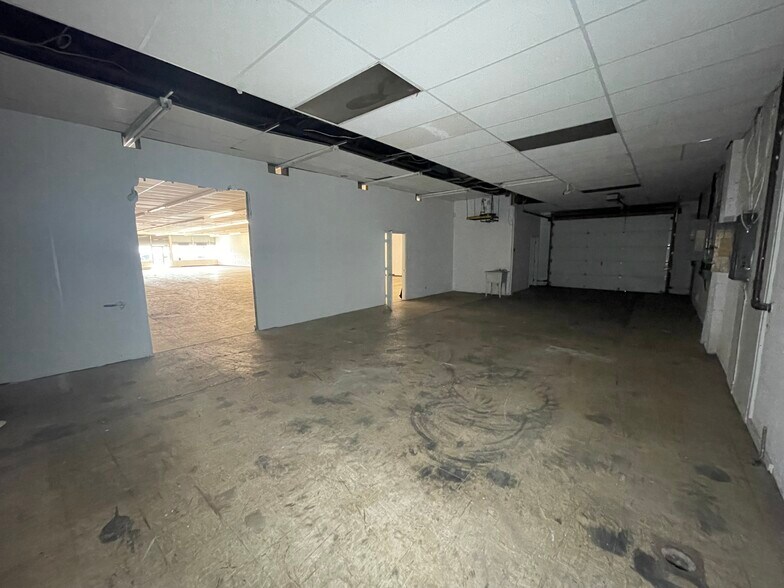 More Photos Of 31 Duquesne Blvd, Duquesne Unknown For Lease