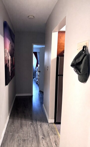 More Photos Of 610 Blackford St, New Westminster Apartments For Sale