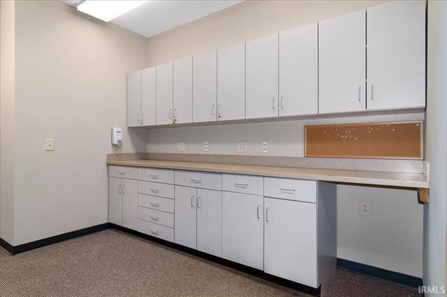 More Photos Of 835 S 9th Ave, Haubstadt Office For Lease