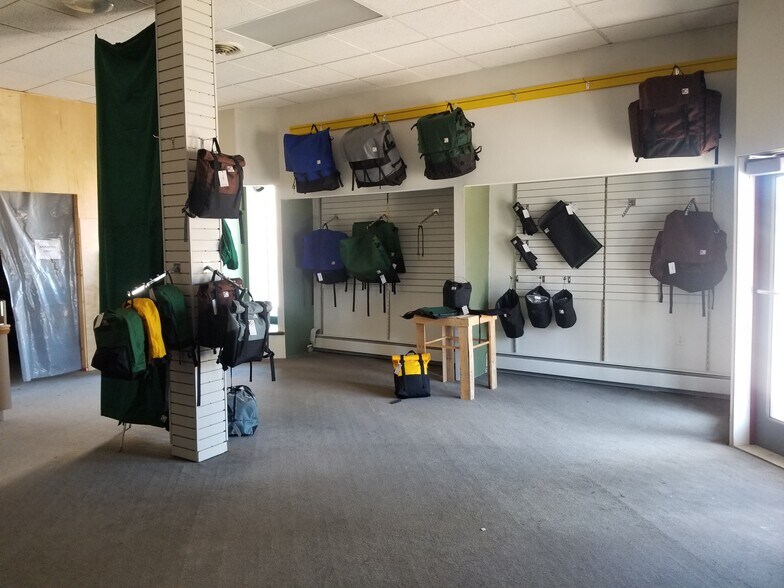 More Photos Of 145 E Chapman St, Ely General Retail For Sale