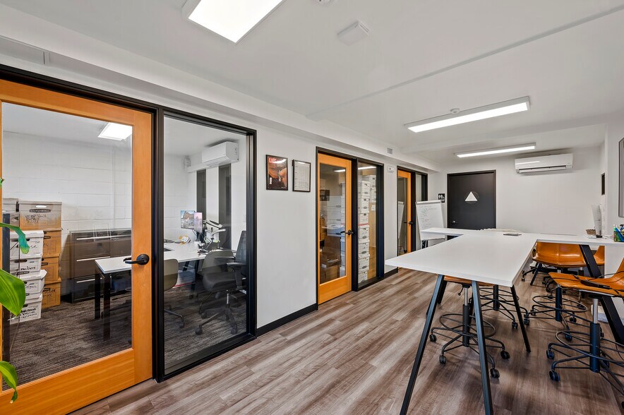 More Photos Of 1295 W Morena Blvd, San Diego Office For Lease