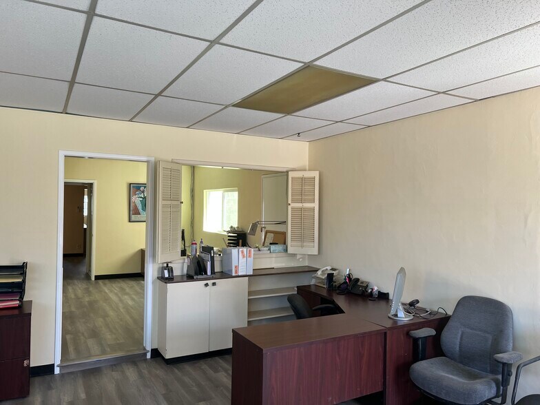 More Photos Of 12467 W Washington Blvd, Los Angeles Storefront Retail Office For Sale