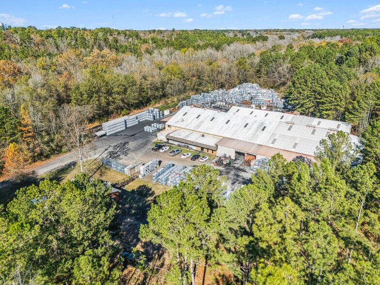 More Photos Of 508 Industrial Blvd, Atlanta Industrial For Sale