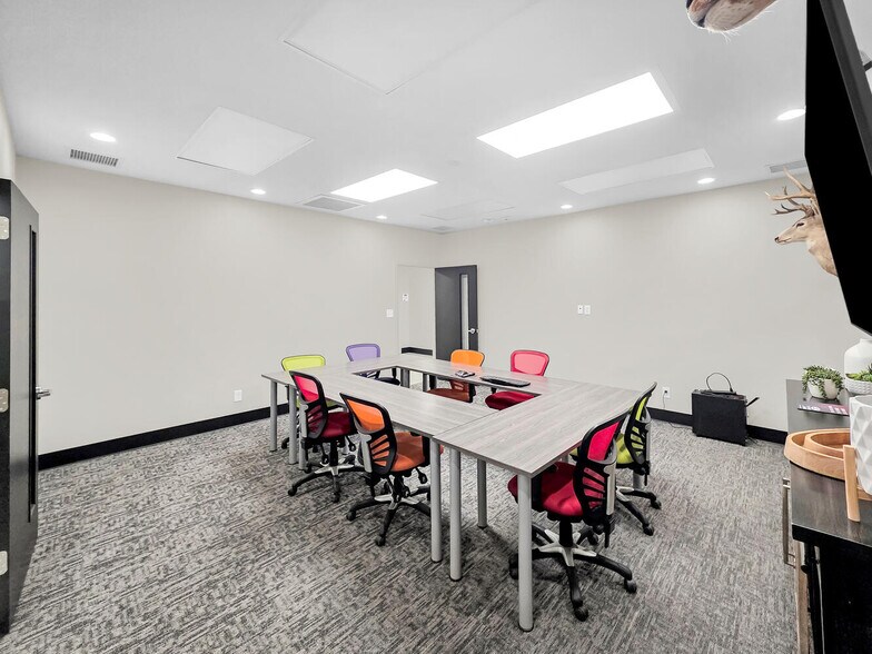 More Photos Of 3410 I-10 W, Orange Office For Sale