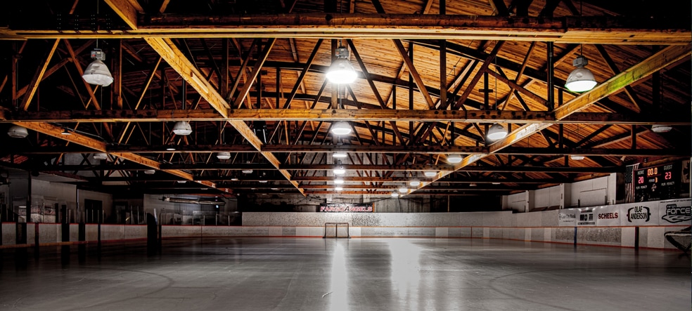 Primary Photo Of 1401-1405 5th Ave N, Fargo Warehouse For Lease