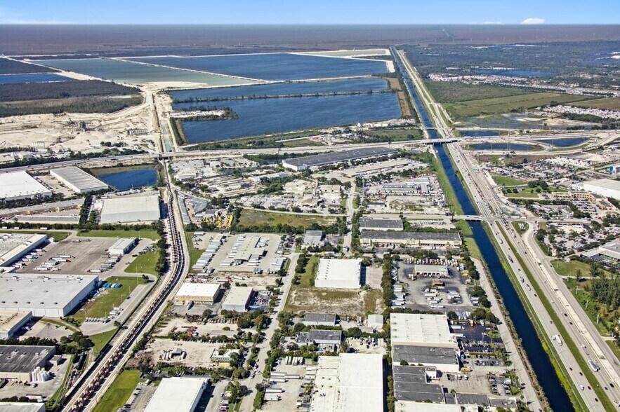 More Photos Of 11200 NW 138th St, Medley Warehouse For Lease