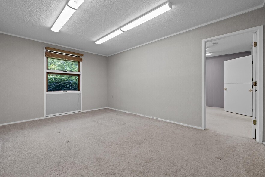 More Photos Of 4300 James Ln, Chattanooga Specialty For Sale