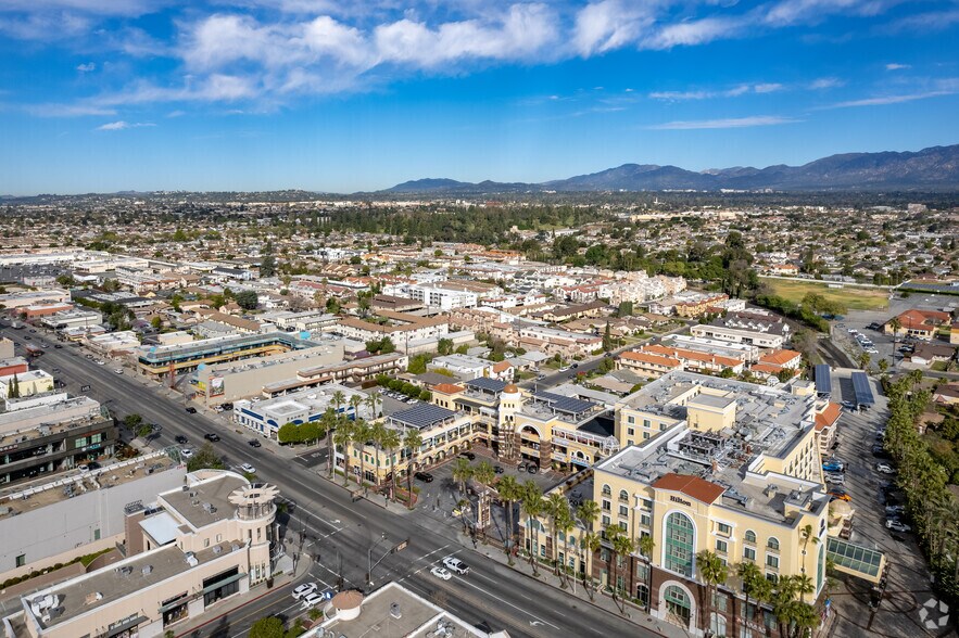 More Photos Of 227 W Valley Blvd, San Gabriel Restaurant For Lease