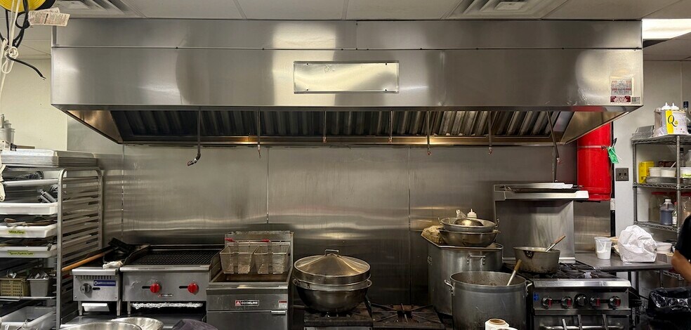 More Photos Of 104 Railroad Ave, Hackensack Industrial For Sale